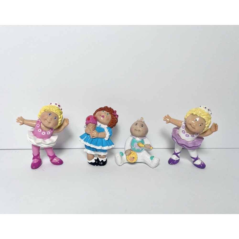 VTG 1984 Cabbage Patch Dolls  Miniature Figurine Toys,‎ Vintage Variety Lot of 4